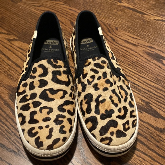 Only wore these shoes once! - Picture 2 of 6